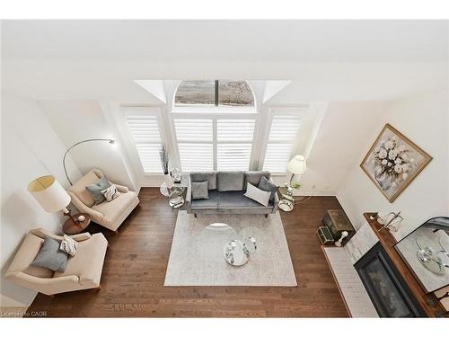 1-2230 Walkers Line, Burlington, ON - Indoor