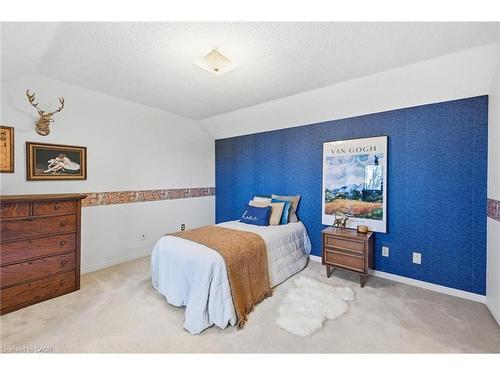 1-2230 Walkers Line, Burlington, ON - Indoor Photo Showing Bedroom