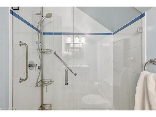 1-2230 Walkers Line, Burlington, ON - Indoor Photo Showing Bathroom