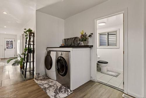 163 Hope Avenue, Hamilton, ON - Indoor Photo Showing Laundry Room