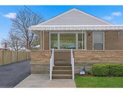 18 Harber Avenue  Kitchener, ON N2C 1Y8