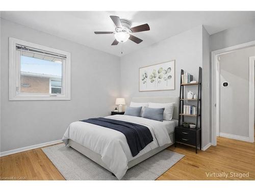 18 Harber Avenue, Kitchener, ON - Indoor Photo Showing Bedroom