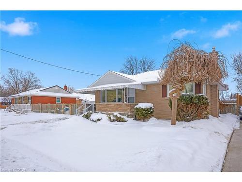 18 Harber Avenue, Kitchener, ON - Outdoor