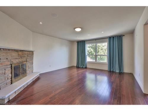 1179 Havendale Boulevard, Burlington, ON - Indoor Photo Showing Other Room With Fireplace