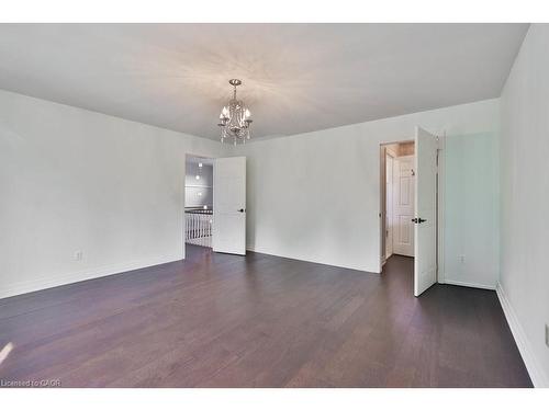 1179 Havendale Boulevard, Burlington, ON - Indoor Photo Showing Other Room