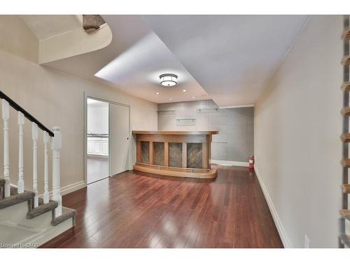 1179 Havendale Boulevard, Burlington, ON - Indoor Photo Showing Other Room