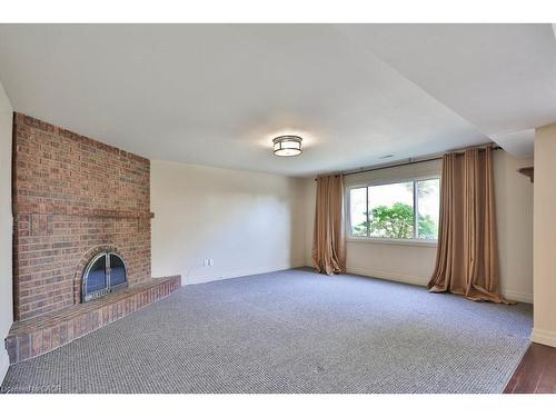 1179 Havendale Boulevard, Burlington, ON - Indoor With Fireplace