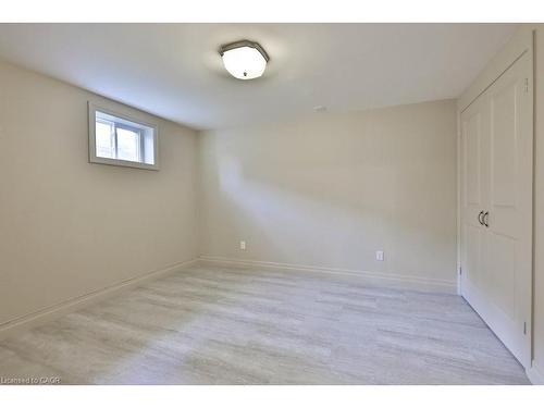 1179 Havendale Boulevard, Burlington, ON - Indoor Photo Showing Other Room