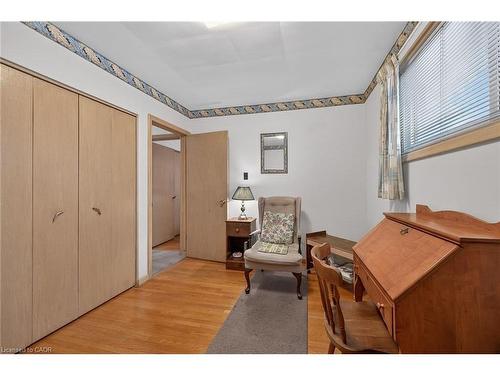 59 Cloke Court, Hamilton, ON - Indoor Photo Showing Other Room