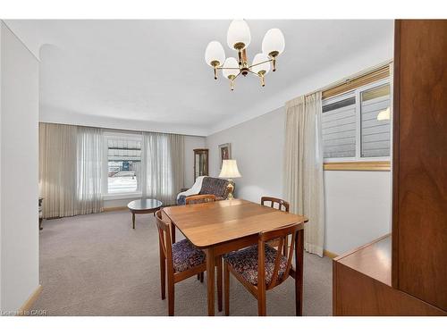 59 Cloke Court, Hamilton, ON - Indoor Photo Showing Other Room