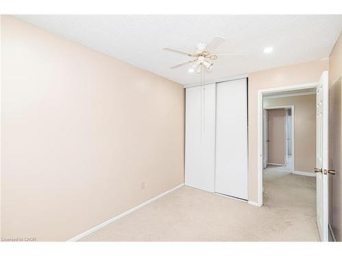 35-14 Derby Street, Hamilton, ON - Indoor Photo Showing Other Room