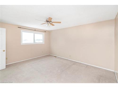 35-14 Derby Street, Hamilton, ON - Indoor Photo Showing Other Room