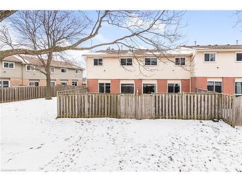 35-14 Derby Street, Hamilton, ON - Outdoor