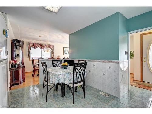 132 Forest Hill Drive, Kitchener, ON - Indoor Photo Showing Dining Room