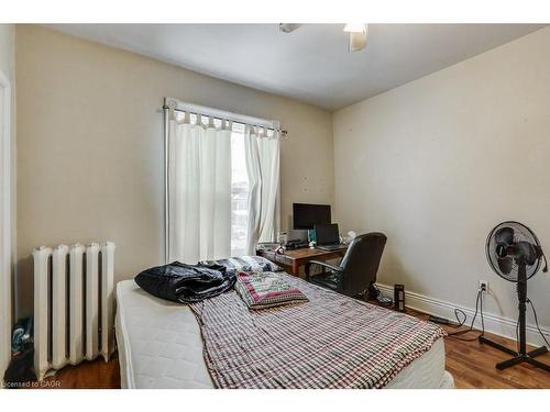 802 Waterloo Street, London, ON - Indoor