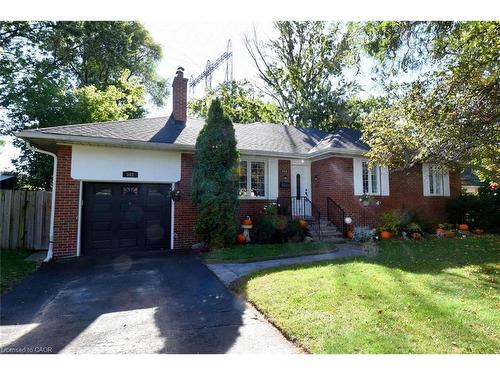 992 Baldwin Road, Mississauga, ON - Outdoor With Facade