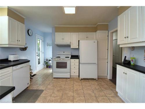 992 Baldwin Road, Mississauga, ON - Indoor Photo Showing Kitchen