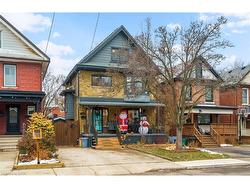 MAIN-186 Balsam Avenue S Hamilton, ON L8M 3B8