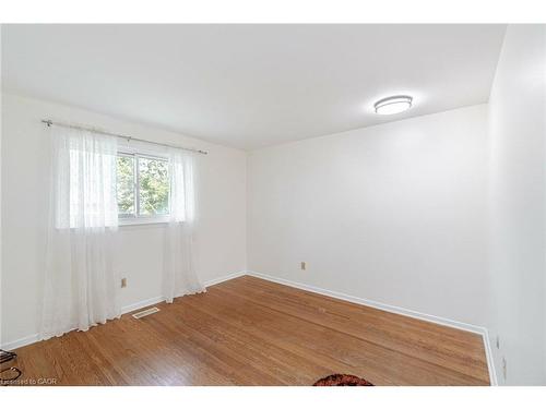 1093 Parthia Crescent, Mississauga, ON - Indoor Photo Showing Other Room