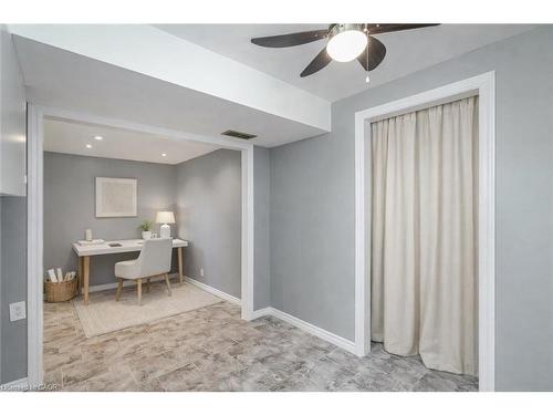 1093 Parthia Crescent, Mississauga, ON - Indoor