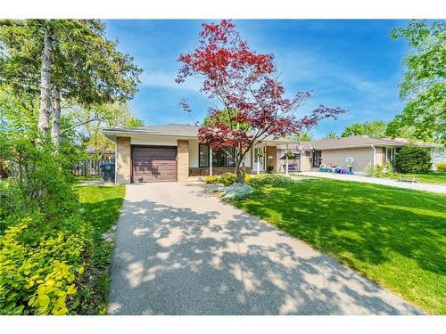 1093 Parthia Crescent, Mississauga, ON - Outdoor With Facade