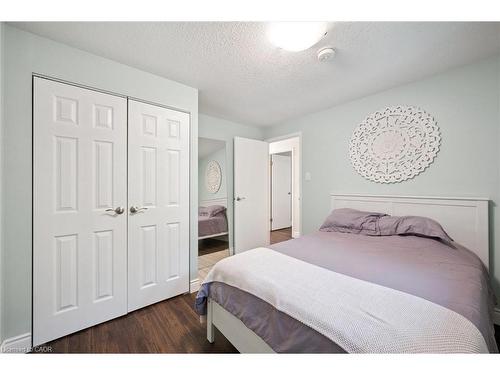 357 Grangewood Drive, Waterloo, ON - Indoor Photo Showing Bedroom