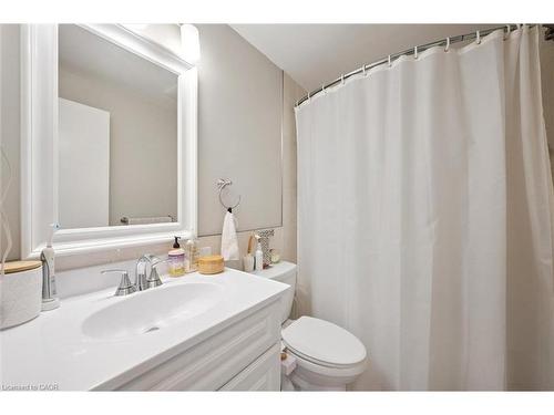 357 Grangewood Drive, Waterloo, ON - Indoor Photo Showing Bathroom