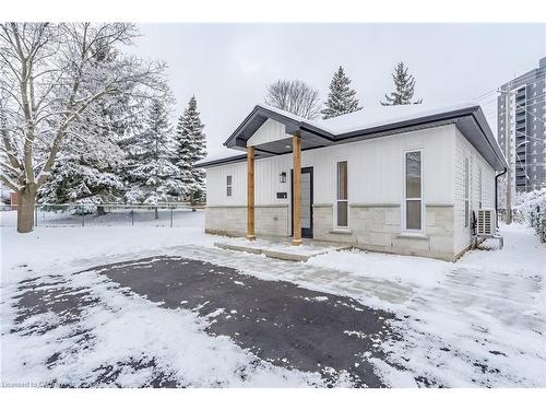 C-67 Kimberly Crescent, Kitchener, ON - Outdoor