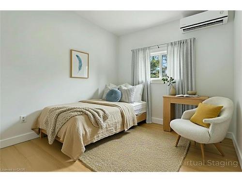 C-67 Kimberly Crescent, Kitchener, ON - Indoor Photo Showing Bedroom