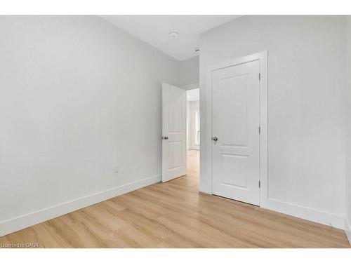 C-67 Kimberly Crescent, Kitchener, ON - Indoor Photo Showing Other Room