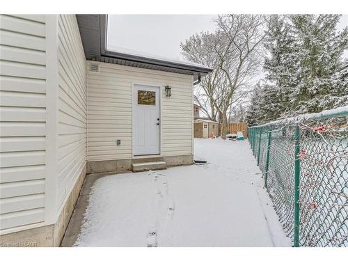 C-67 Kimberly Crescent, Kitchener, ON - Outdoor With Exterior