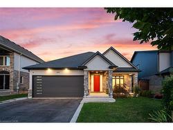 212 Viger Drive  Welland, ON L3B 1A5