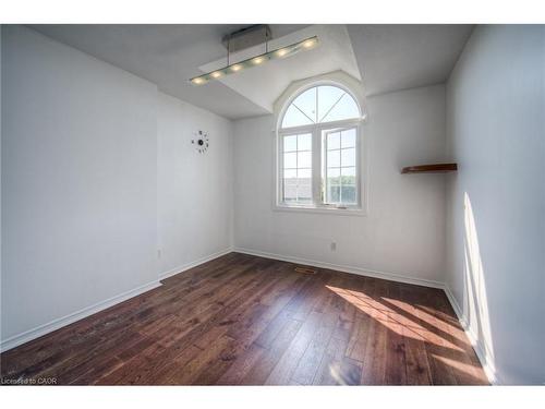 20 Bankside Drive, Kitchener, ON - Indoor Photo Showing Other Room