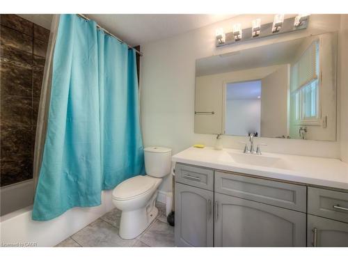 20 Bankside Drive, Kitchener, ON - Indoor Photo Showing Bathroom