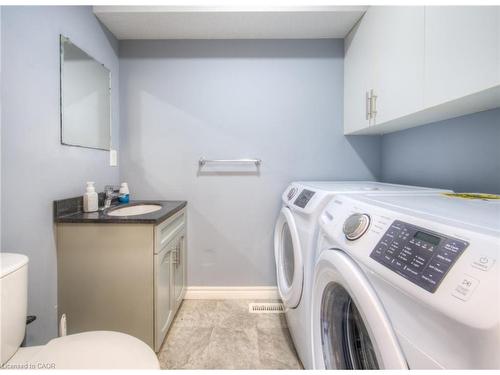 20 Bankside Drive, Kitchener, ON - Indoor Photo Showing Laundry Room