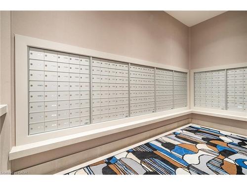 1212-212 King William Street E, Hamilton, ON - Indoor