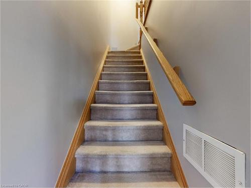 597 Speyer Circle, Milton, ON - Indoor Photo Showing Other Room