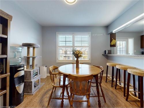 597 Speyer Circle, Milton, ON - Indoor Photo Showing Dining Room