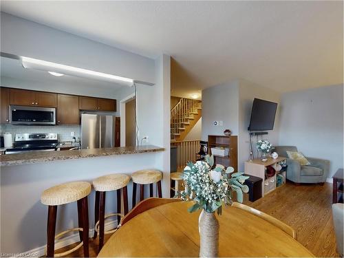 597 Speyer Circle, Milton, ON - Indoor