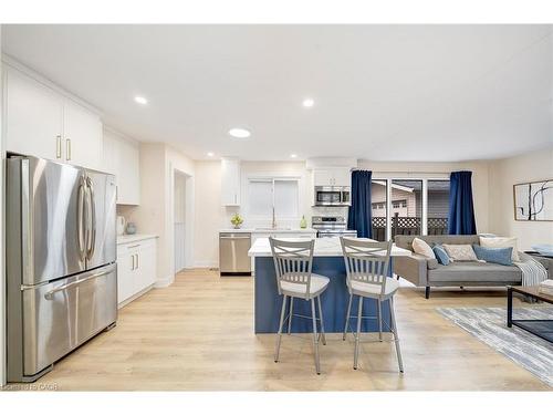 72 West 25Th Street, Hamilton, ON - Indoor