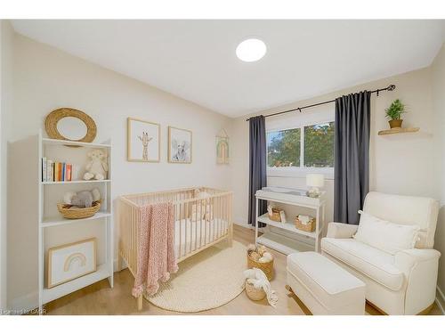 72 West 25Th Street, Hamilton, ON - Indoor