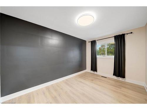 72 West 25Th Street, Hamilton, ON - Indoor Photo Showing Other Room