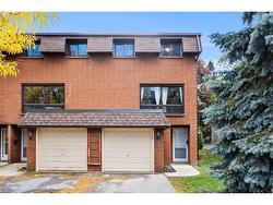 N1-444 Stone Church Road W Hamilton, ON L9B 1R1