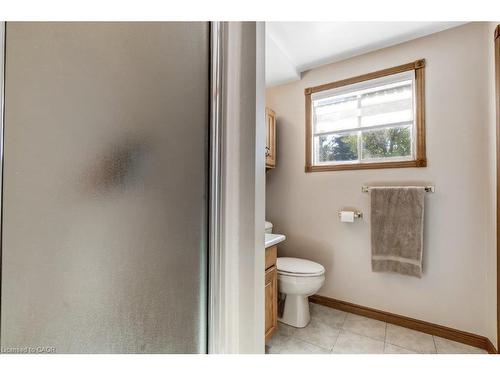 2 Falls Crescent, Simcoe, ON - Indoor Photo Showing Bathroom