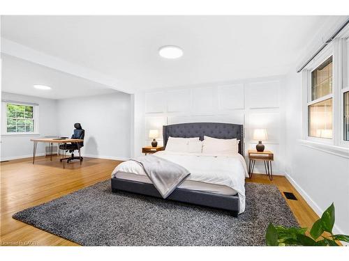 296 Edgehill Drive, Kitchener, ON - Indoor Photo Showing Bedroom