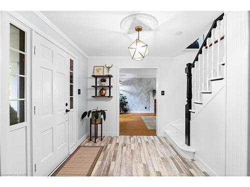 296 Edgehill Drive, Kitchener, ON - Indoor Photo Showing Other Room