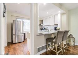 (upper)-2407 Mainroyal Street  Mississauga, ON L5L 1E1