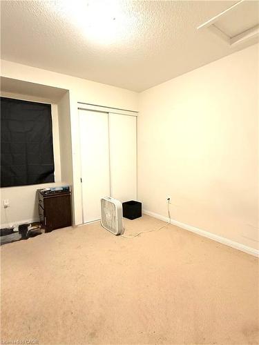 183 Chase Crescent, Cambridge, ON - Indoor Photo Showing Other Room