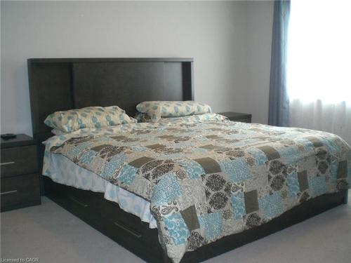 7-625 Blackbridge Road, Cambridge, ON - Indoor Photo Showing Bedroom