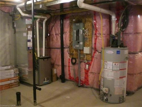7-625 Blackbridge Road, Cambridge, ON - Indoor Photo Showing Basement